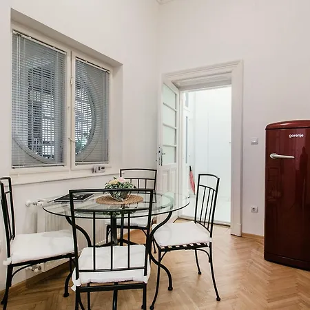 Nd 18 Appartement Boedapest